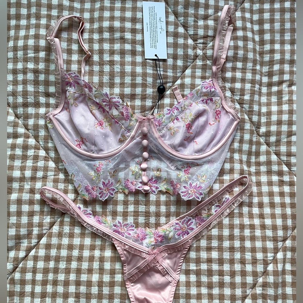 For love and lemons lingerie set